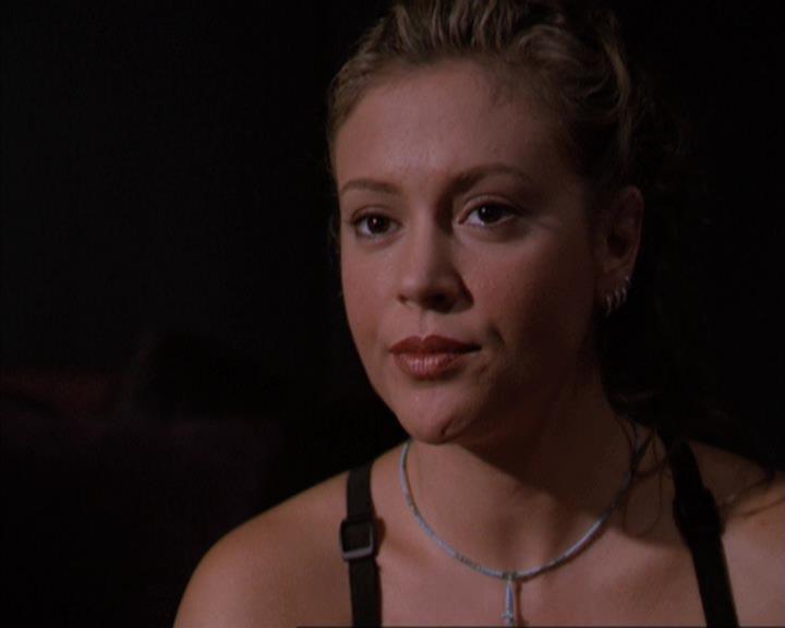 Charmed-Online-dot-net_307PowerOutage2302.jpg