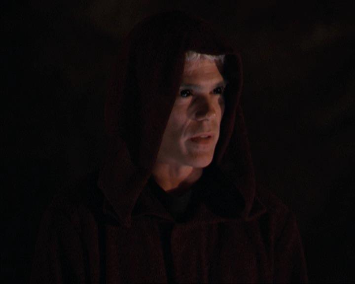 Charmed-Online-dot-net_307PowerOutage2315.jpg