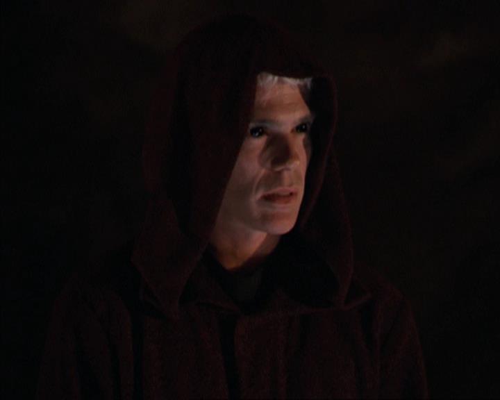 Charmed-Online-dot-net_307PowerOutage2316.jpg