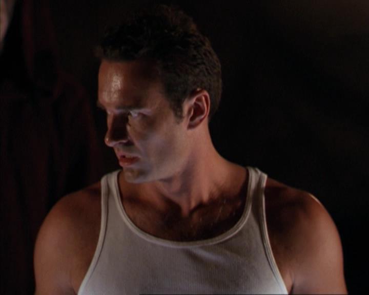 Charmed-Online-dot-net_307PowerOutage2320.jpg