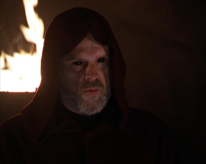 Charmed-Online-dot-net_307PowerOutage2327.jpg