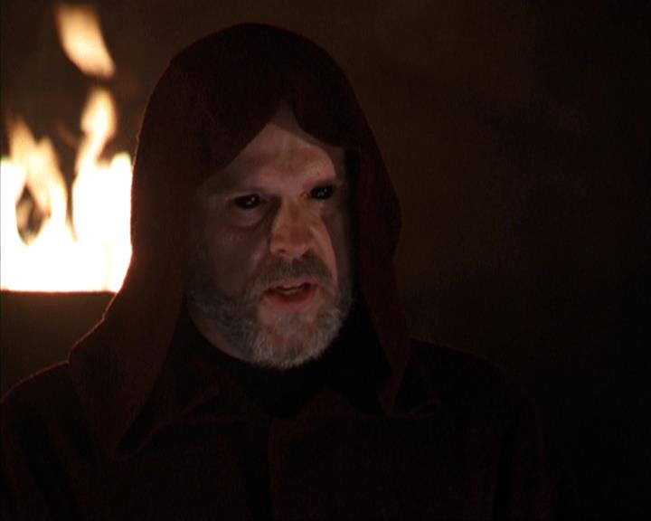 Charmed-Online-dot-net_307PowerOutage2328.jpg