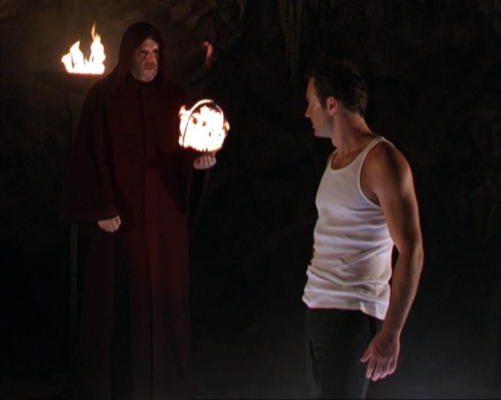 Charmed-Online-dot-net_307PowerOutage2332.jpg