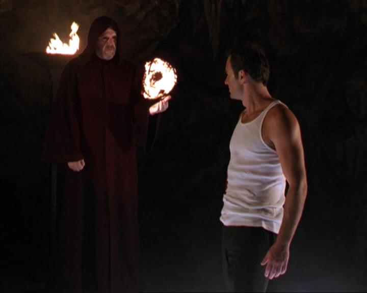 Charmed-Online-dot-net_307PowerOutage2333.jpg