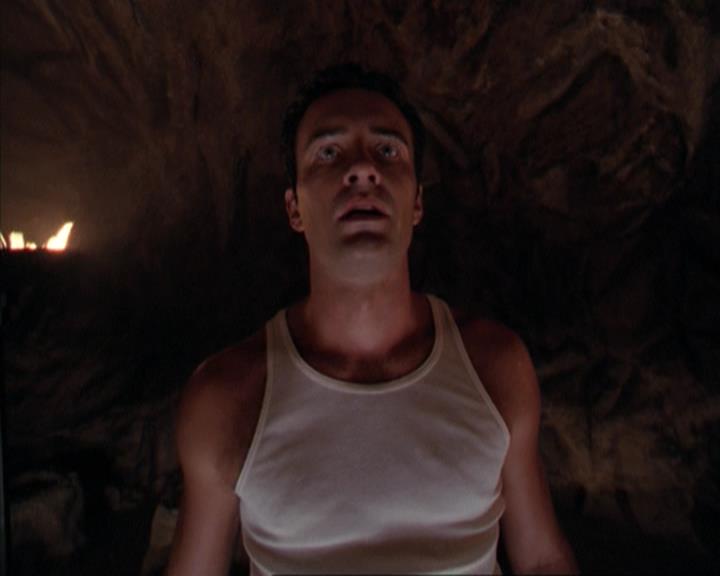 Charmed-Online-dot-net_307PowerOutage2352.jpg