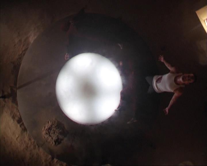 Charmed-Online-dot-net_307PowerOutage2361.jpg