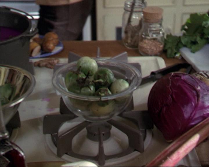 Charmed-Online-dot-net_309SleuthingWithTheEnemy0002.jpg Charmed-Online-dot-net_309SleuthingWithTheEnemy0002.jpg