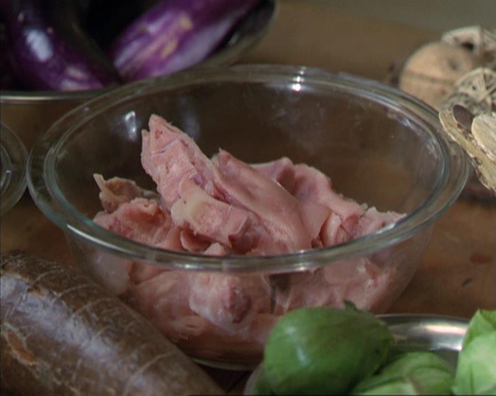 Charmed-Online-dot-net_309SleuthingWithTheEnemy0028.jpg