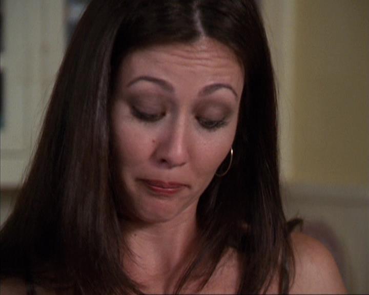 Charmed-Online-dot-net_309SleuthingWithTheEnemy0087.jpg