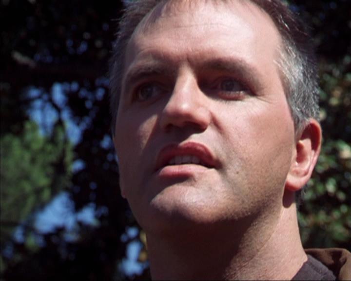 Charmed-Online-dot-net_309SleuthingWithTheEnemy0170.jpg
