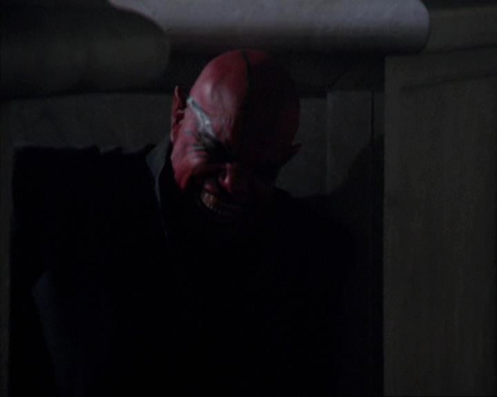 Charmed-Online-dot-net_309SleuthingWithTheEnemy0173.jpg