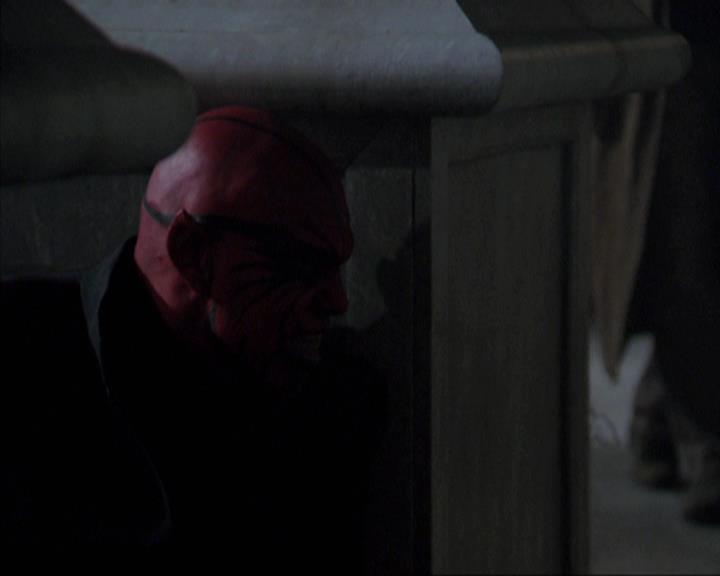 Charmed-Online-dot-net_309SleuthingWithTheEnemy0198.jpg Charmed-Online-dot-net_309SleuthingWithTheEnemy0198.jpg