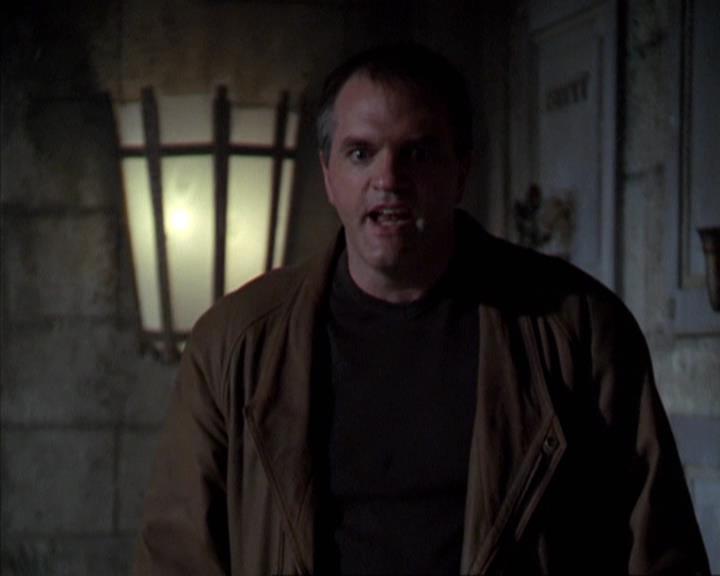 Charmed-Online-dot-net_309SleuthingWithTheEnemy0210.jpg Charmed-Online-dot-net_309SleuthingWithTheEnemy0210.jpg