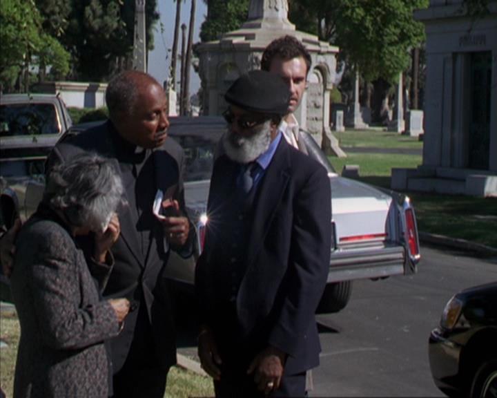 Charmed-Online-dot-net_309SleuthingWithTheEnemy0258.jpg Charmed-Online-dot-net_309SleuthingWithTheEnemy0258.jpg