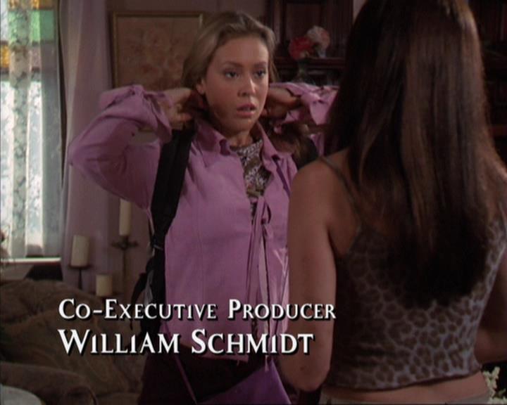 Charmed-Online-dot-net_309SleuthingWithTheEnemy0358.jpg