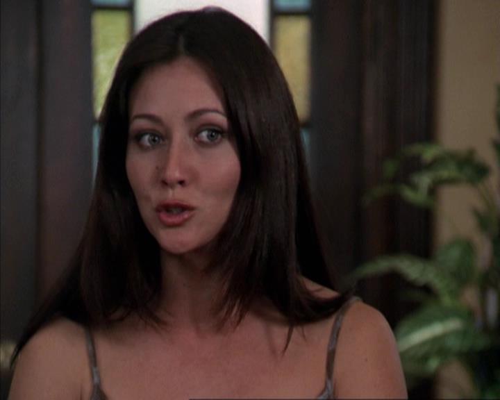 Charmed-Online-dot-net_309SleuthingWithTheEnemy0389.jpg Charmed-Online-dot-net_309SleuthingWithTheEnemy0389.jpg