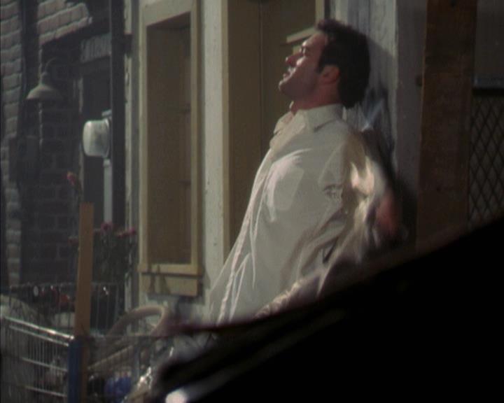 Charmed-Online-dot-net_309SleuthingWithTheEnemy0453.jpg Charmed-Online-dot-net_309SleuthingWithTheEnemy0453.jpg