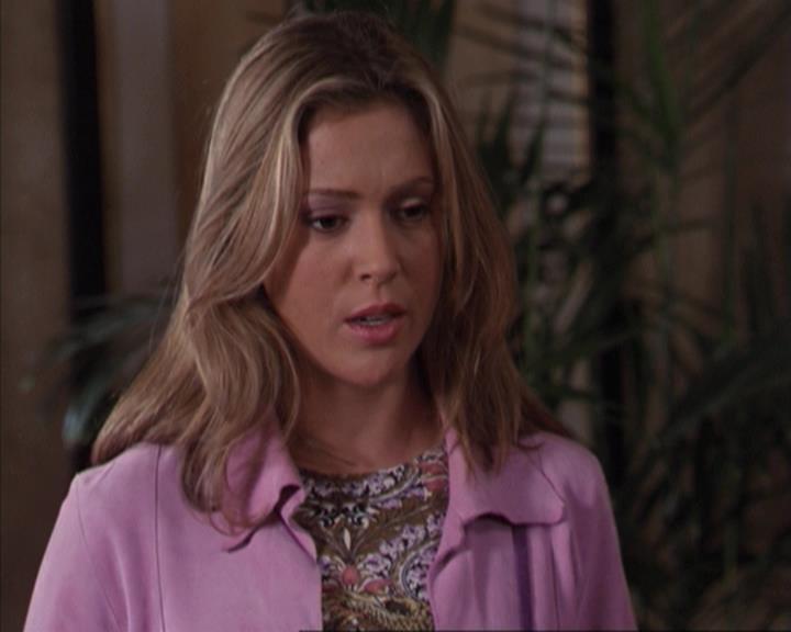 Charmed-Online-dot-net_309SleuthingWithTheEnemy0694.jpg