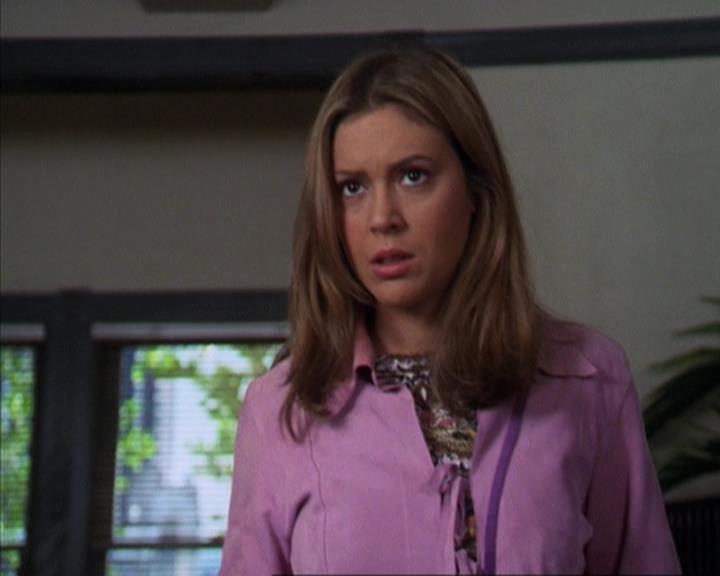 Charmed-Online-dot-net_309SleuthingWithTheEnemy0936.jpg Charmed-Online-dot-net_309SleuthingWithTheEnemy0936.jpg