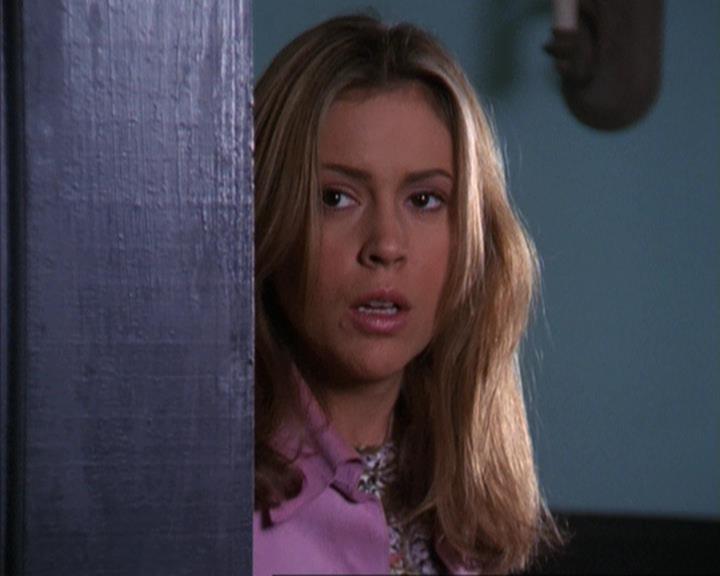 Charmed-Online-dot-net_309SleuthingWithTheEnemy0964.jpg Charmed-Online-dot-net_309SleuthingWithTheEnemy0964.jpg
