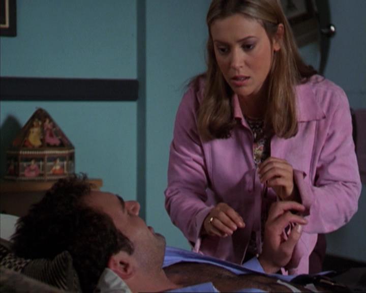 Charmed-Online-dot-net_309SleuthingWithTheEnemy0994.jpg Charmed-Online-dot-net_309SleuthingWithTheEnemy0994.jpg