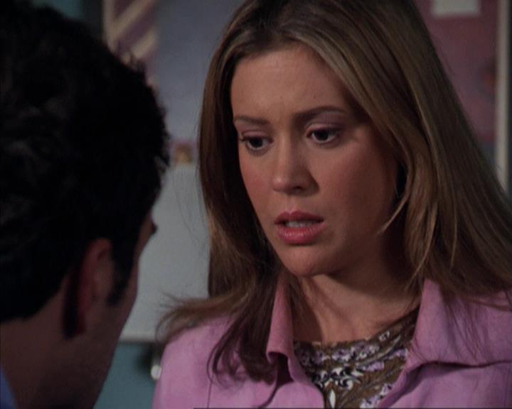 Charmed-Online-dot-net_309SleuthingWithTheEnemy1032.jpg Charmed-Online-dot-net_309SleuthingWithTheEnemy1032.jpg