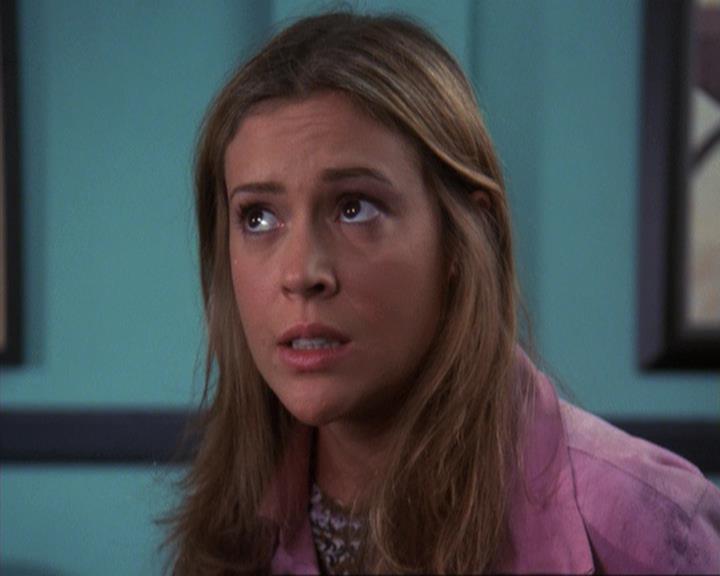 Charmed-Online-dot-net_309SleuthingWithTheEnemy1051.jpg Charmed-Online-dot-net_309SleuthingWithTheEnemy1051.jpg