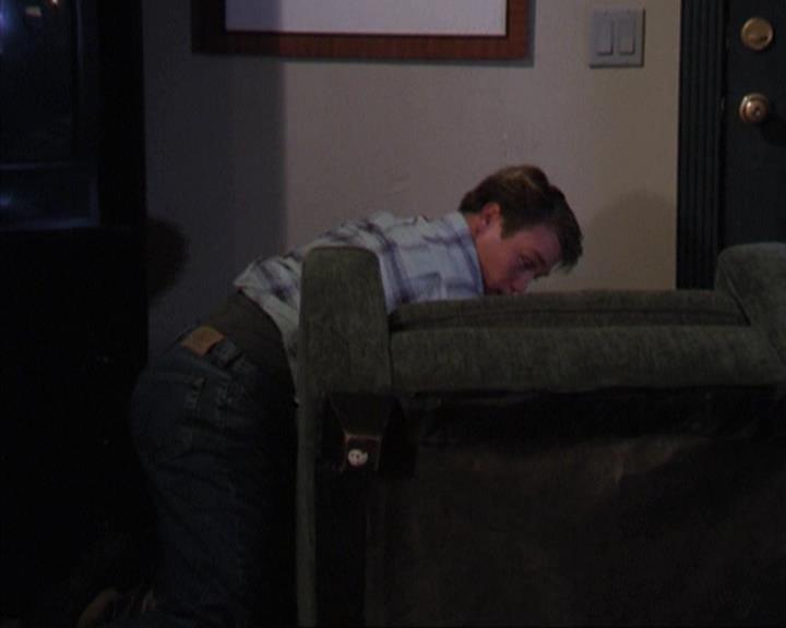 Charmed-Online-dot-net_309SleuthingWithTheEnemy1352.jpg Charmed-Online-dot-net_309SleuthingWithTheEnemy1352.jpg