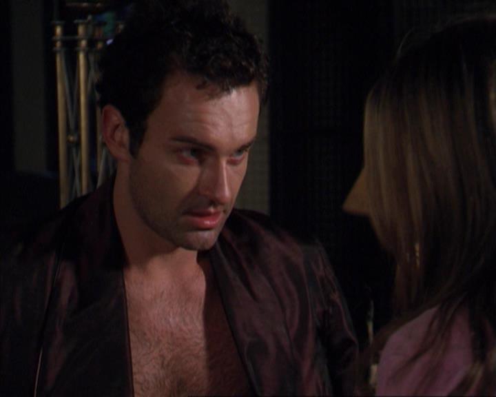 Charmed-Online-dot-net_309SleuthingWithTheEnemy1388.jpg Charmed-Online-dot-net_309SleuthingWithTheEnemy1388.jpg