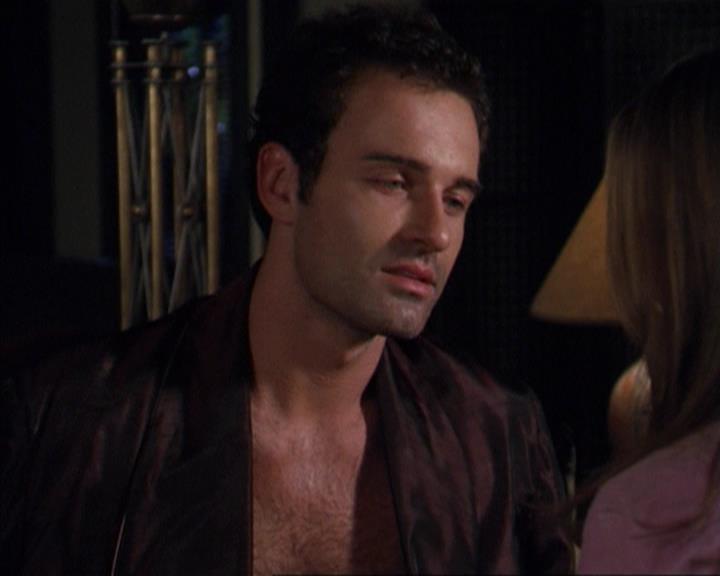 Charmed-Online-dot-net_309SleuthingWithTheEnemy1408.jpg Charmed-Online-dot-net_309SleuthingWithTheEnemy1408.jpg