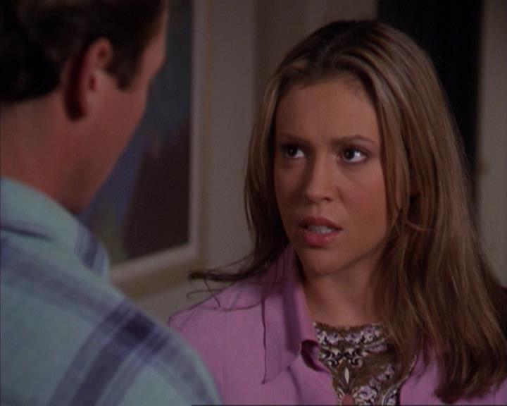 Charmed-Online-dot-net_309SleuthingWithTheEnemy1451.jpg Charmed-Online-dot-net_309SleuthingWithTheEnemy1451.jpg