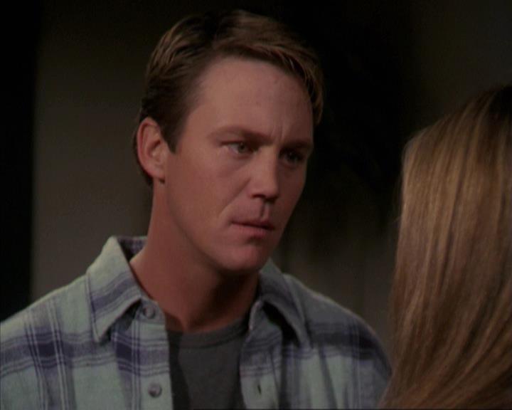 Charmed-Online-dot-net_309SleuthingWithTheEnemy1478.jpg Charmed-Online-dot-net_309SleuthingWithTheEnemy1478.jpg