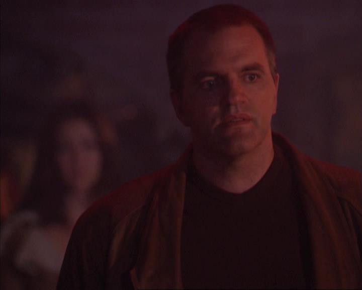 Charmed-Online-dot-net_309SleuthingWithTheEnemy1515.jpg Charmed-Online-dot-net_309SleuthingWithTheEnemy1515.jpg