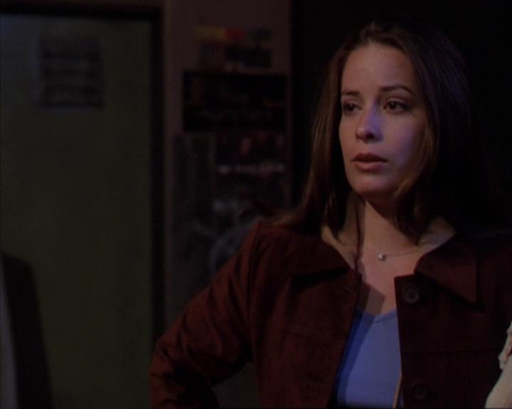Charmed-Online-dot-net_309SleuthingWithTheEnemy1556.jpg