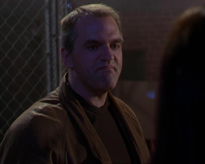 Charmed-Online-dot-net_309SleuthingWithTheEnemy1611.jpg Charmed-Online-dot-net_309SleuthingWithTheEnemy1611.jpg