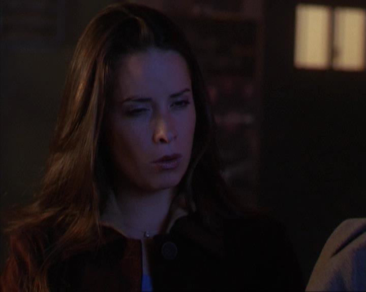 Charmed-Online-dot-net_309SleuthingWithTheEnemy1641.jpg Charmed-Online-dot-net_309SleuthingWithTheEnemy1641.jpg