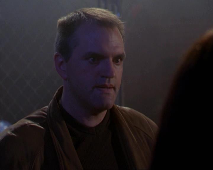 Charmed-Online-dot-net_309SleuthingWithTheEnemy1645.jpg Charmed-Online-dot-net_309SleuthingWithTheEnemy1645.jpg