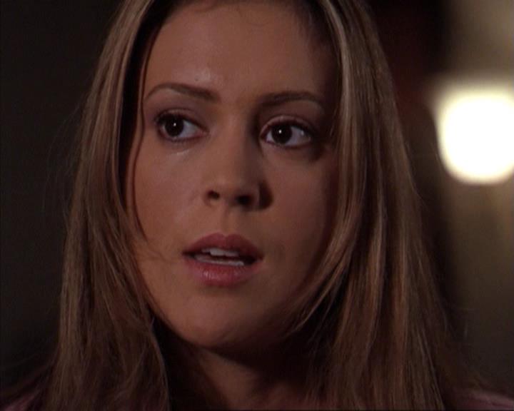 Charmed-Online-dot-net_309SleuthingWithTheEnemy1680.jpg Charmed-Online-dot-net_309SleuthingWithTheEnemy1680.jpg