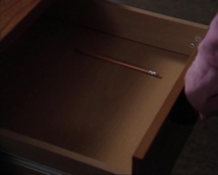 Charmed-Online-dot-net_309SleuthingWithTheEnemy1703.jpg Charmed-Online-dot-net_309SleuthingWithTheEnemy1703.jpg