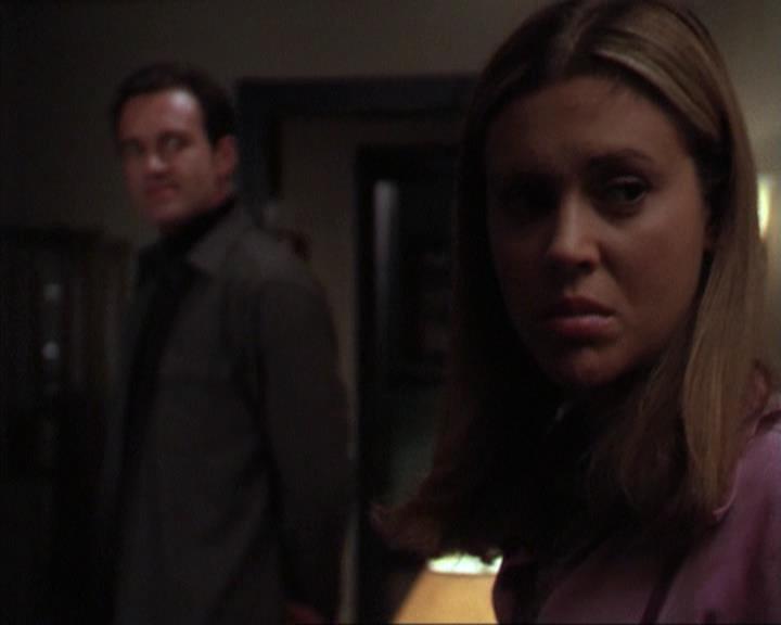 Charmed-Online-dot-net_309SleuthingWithTheEnemy1790.jpg Charmed-Online-dot-net_309SleuthingWithTheEnemy1790.jpg