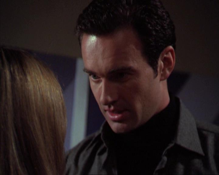 Charmed-Online-dot-net_309SleuthingWithTheEnemy1806.jpg Charmed-Online-dot-net_309SleuthingWithTheEnemy1806.jpg