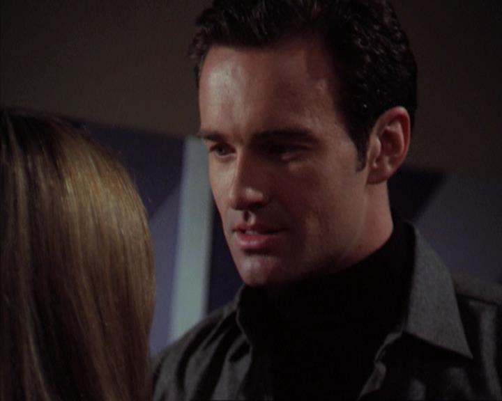 Charmed-Online-dot-net_309SleuthingWithTheEnemy1814.jpg Charmed-Online-dot-net_309SleuthingWithTheEnemy1814.jpg