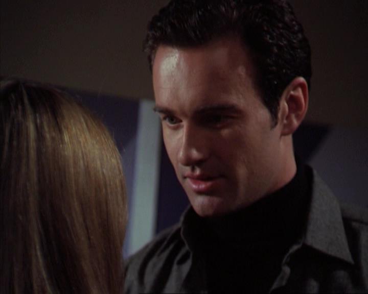 Charmed-Online-dot-net_309SleuthingWithTheEnemy1818.jpg Charmed-Online-dot-net_309SleuthingWithTheEnemy1818.jpg