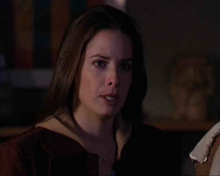 Charmed-Online-dot-net_309SleuthingWithTheEnemy1859.jpg Charmed-Online-dot-net_309SleuthingWithTheEnemy1859.jpg