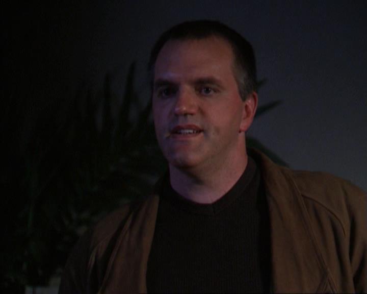 Charmed-Online-dot-net_309SleuthingWithTheEnemy1891.jpg Charmed-Online-dot-net_309SleuthingWithTheEnemy1891.jpg