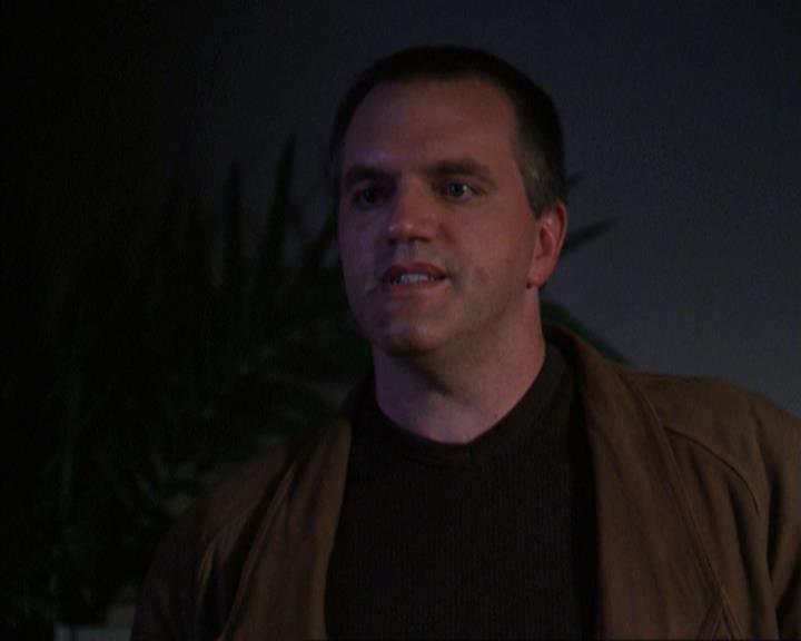 Charmed-Online-dot-net_309SleuthingWithTheEnemy1892.jpg Charmed-Online-dot-net_309SleuthingWithTheEnemy1892.jpg