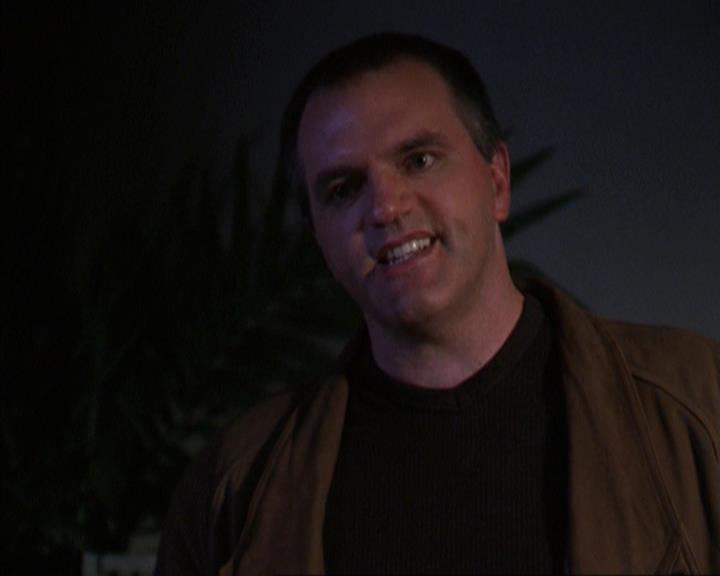 Charmed-Online-dot-net_309SleuthingWithTheEnemy1910.jpg Charmed-Online-dot-net_309SleuthingWithTheEnemy1910.jpg