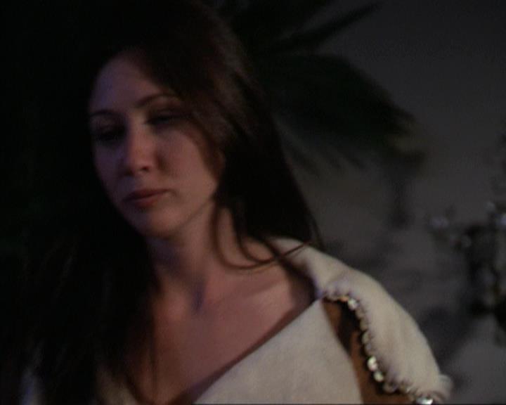 Charmed-Online-dot-net_309SleuthingWithTheEnemy1932.jpg Charmed-Online-dot-net_309SleuthingWithTheEnemy1932.jpg