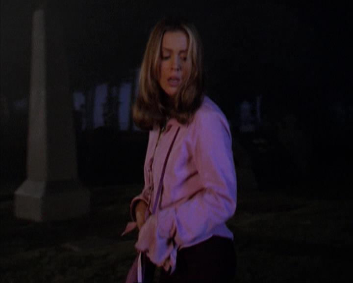 Charmed-Online-dot-net_309SleuthingWithTheEnemy1951.jpg Charmed-Online-dot-net_309SleuthingWithTheEnemy1951.jpg