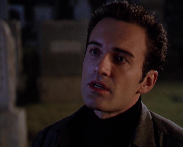 Charmed-Online-dot-net_309SleuthingWithTheEnemy2022.jpg